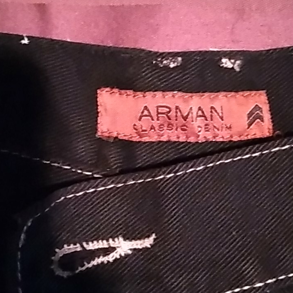 Shorts - Picture 2 of 4